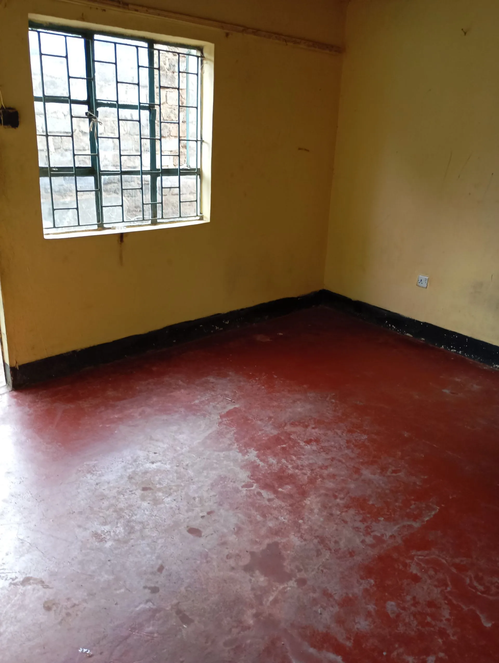 SINGLES - single room